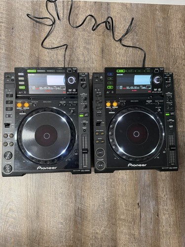 Pioneer cdj 2000 - pair, (amazing