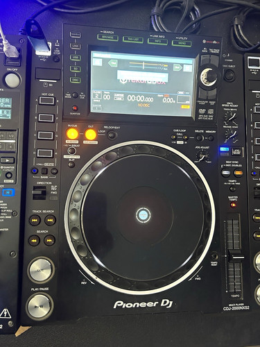 Pioneer cdj 2000nxs2 - pioneer, cdj-2000nxs2